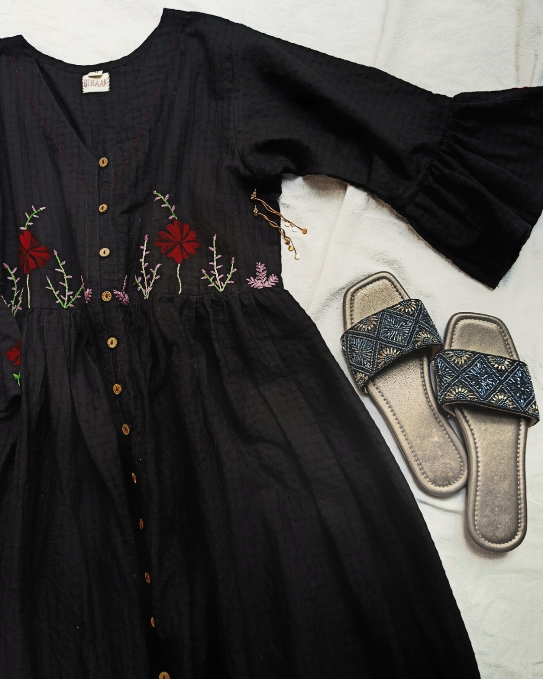Surmayee gathered midi dress