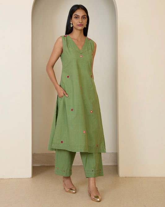 Ada Handwoven Cotton Sleeveless Kurta Set
