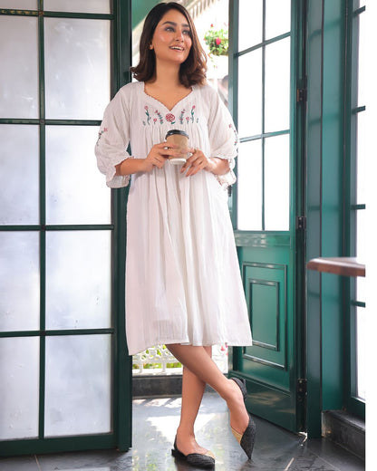 Shop white summer dress from Bebaak