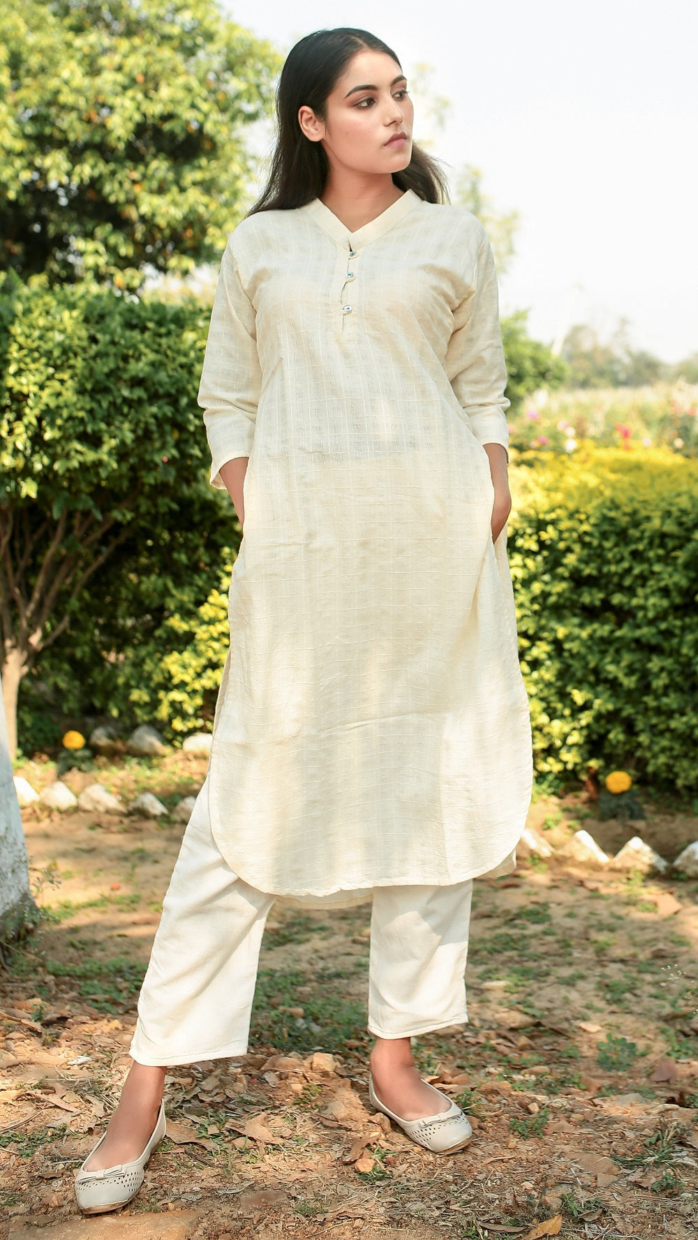 V neck round hem masakali tunic set