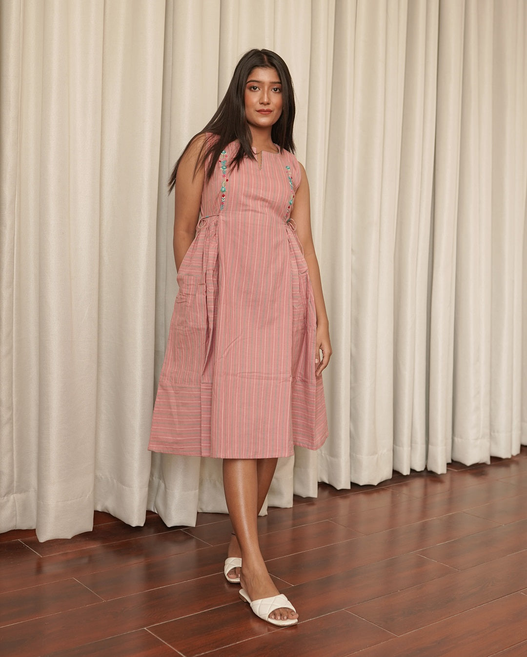 Shakha midi dress