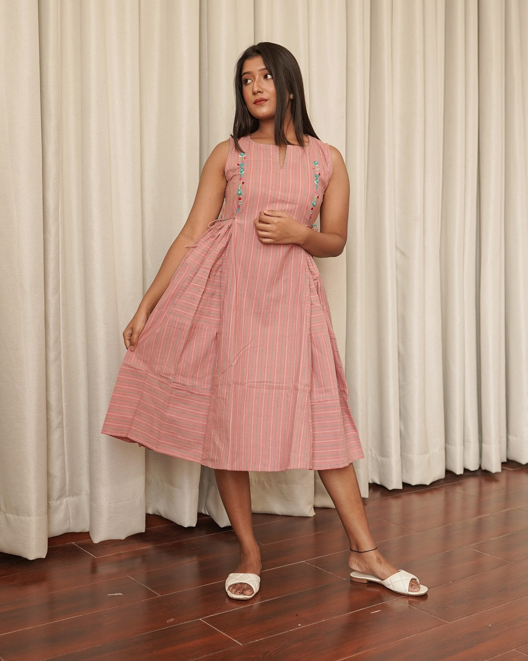 Shakha midi dress