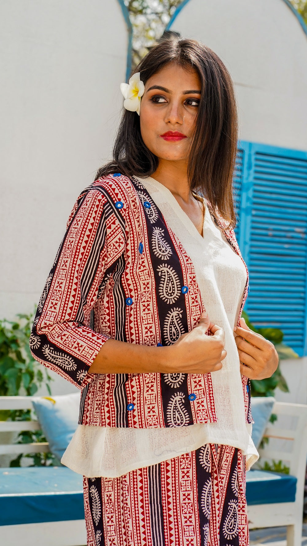 Shop Bagh print shrug jacket online at bebaakstudio.com