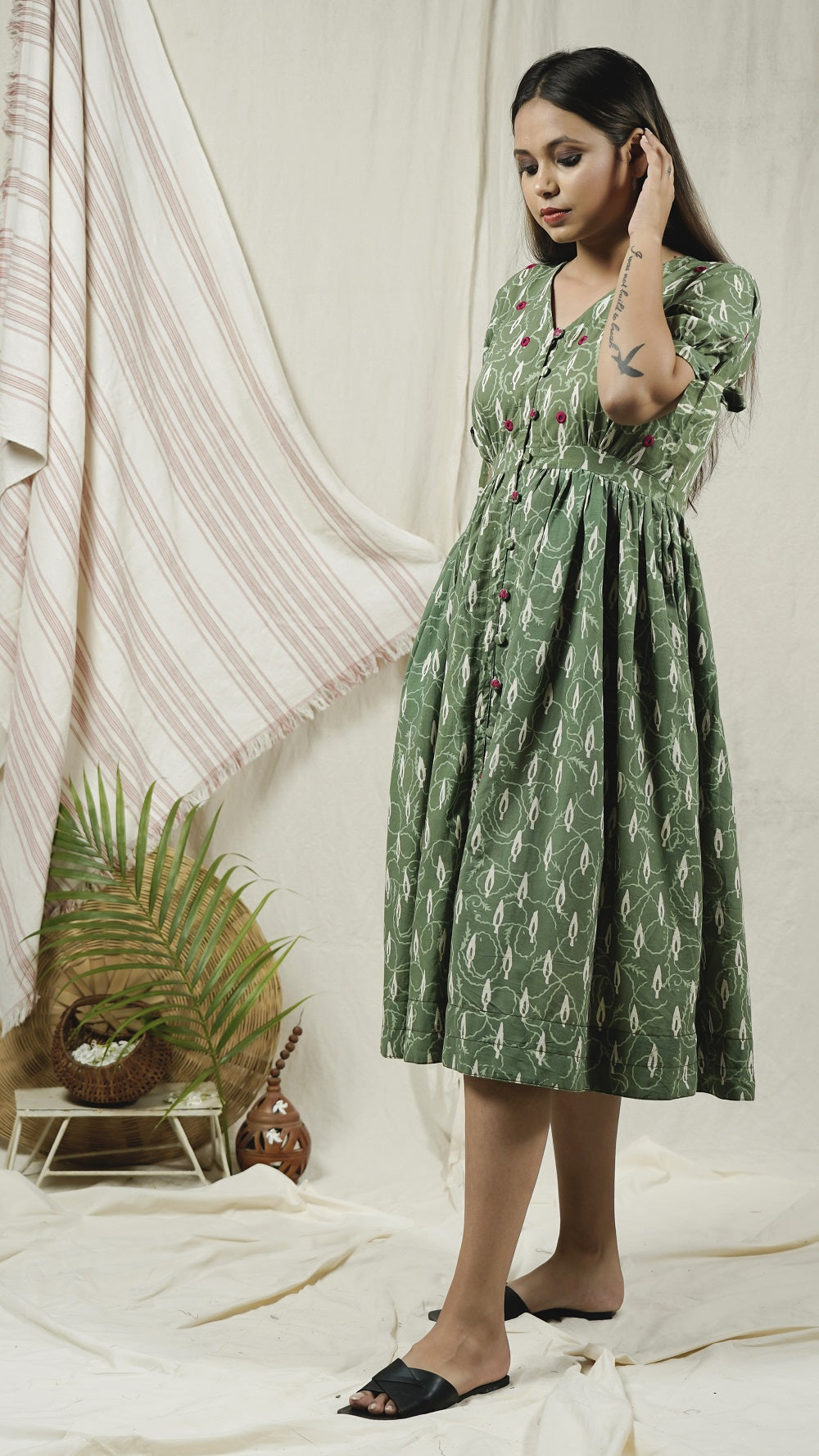 Shop button down dress: Green block print dress online at bebaakstudio.com Bebaak Shop button down dress: Green block print dress online at bebaakstudio.com Bebaak