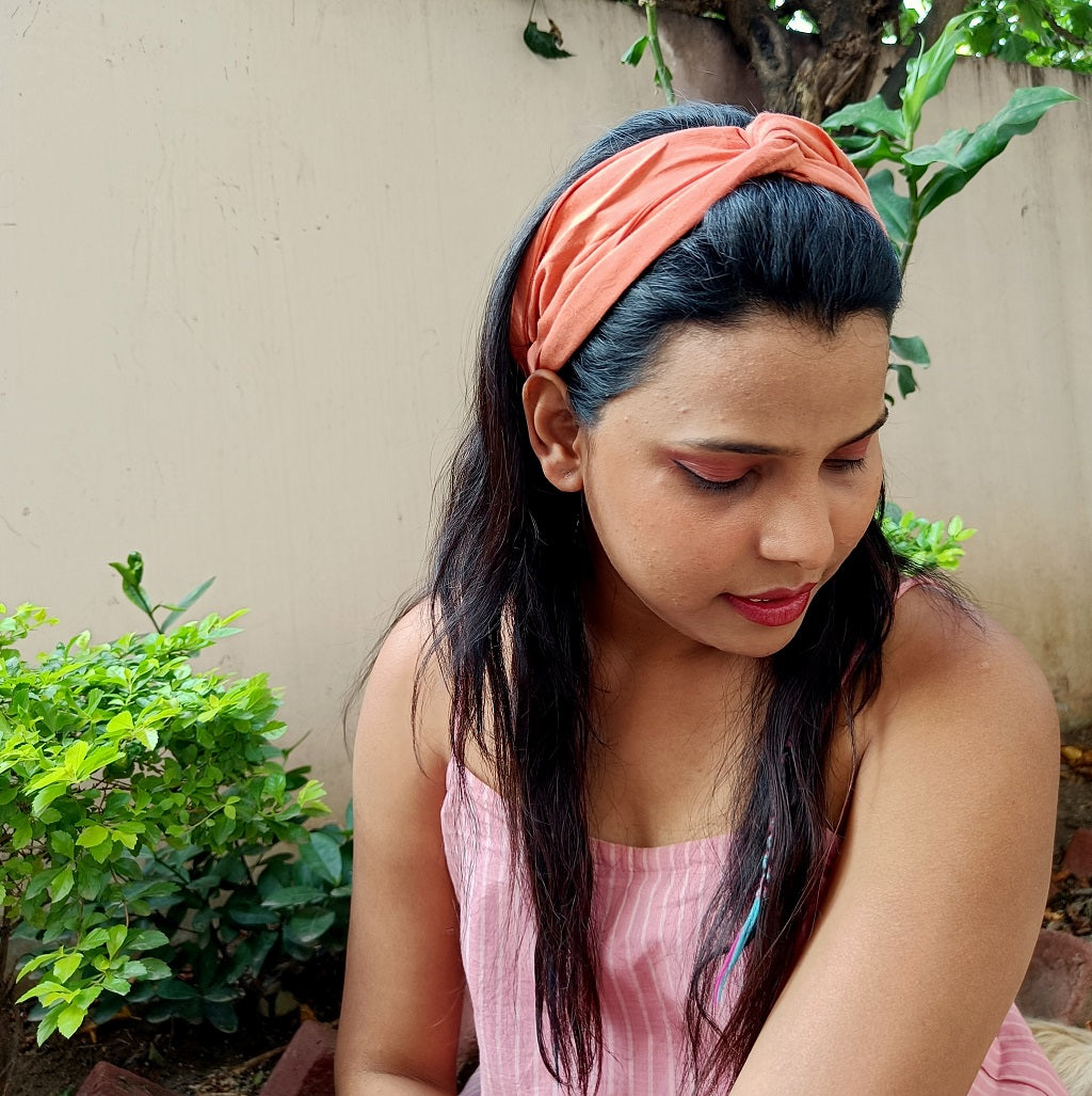 Shop sustainable upcycled hairband online at bebaakstudio.com
