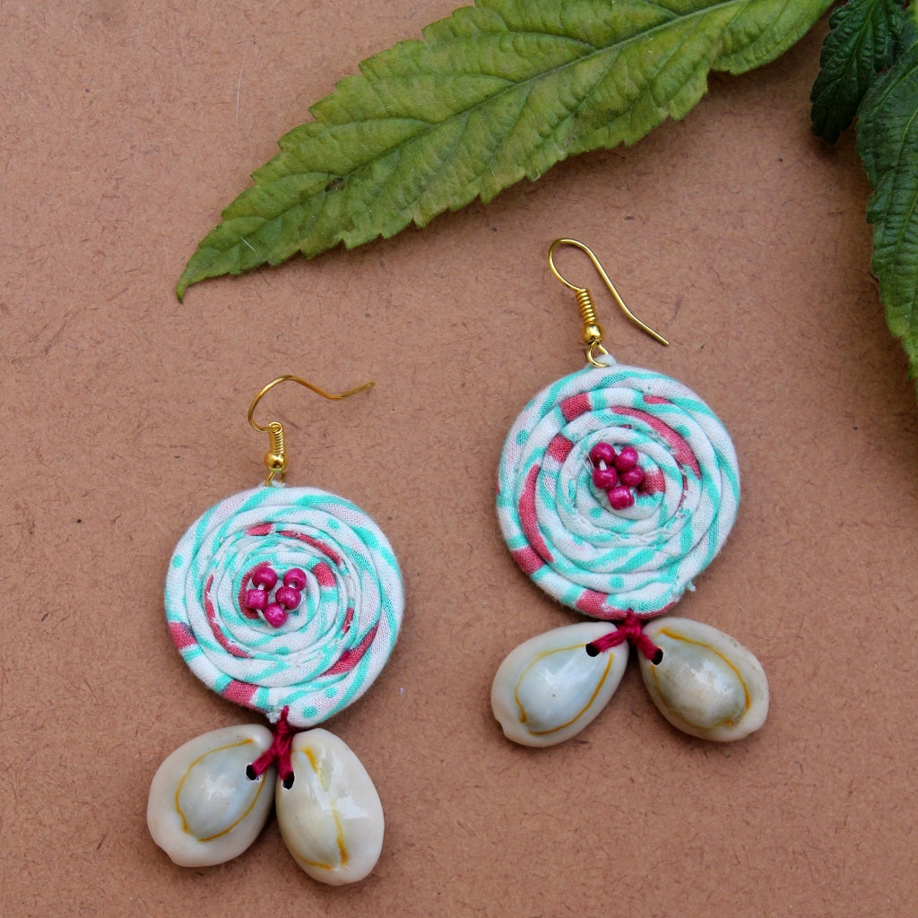 Pistachio shell earring
