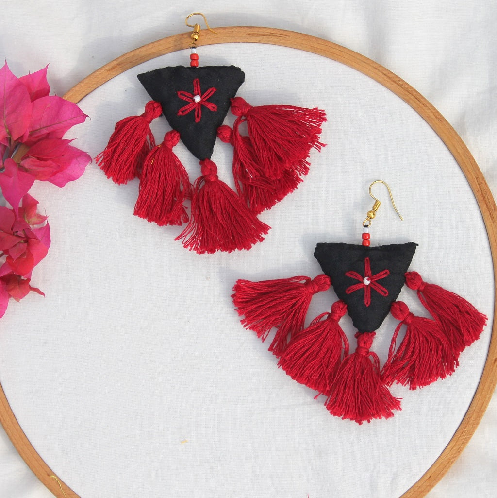 Maroon tassel quirky earring