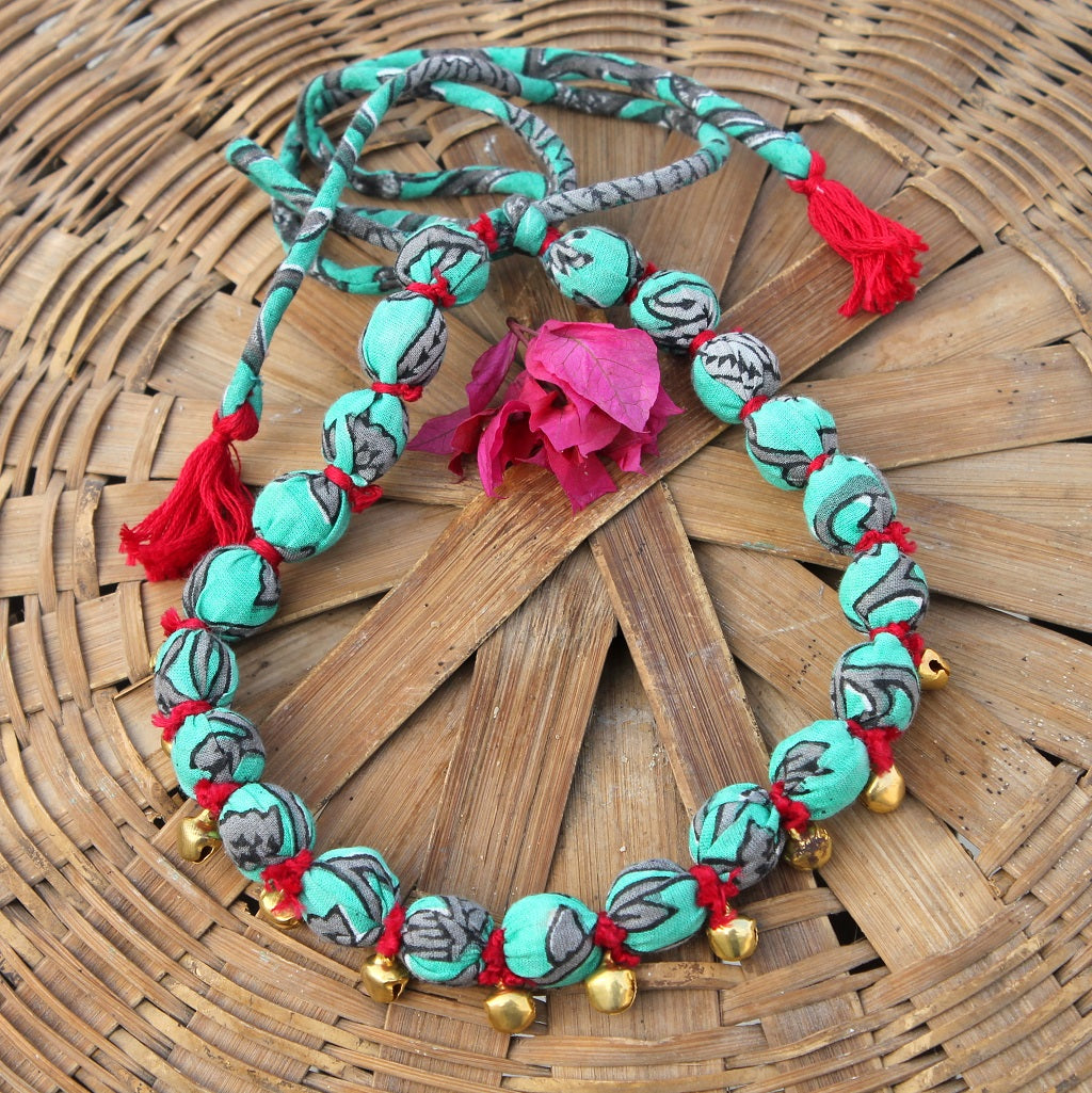 Green block print necklace
