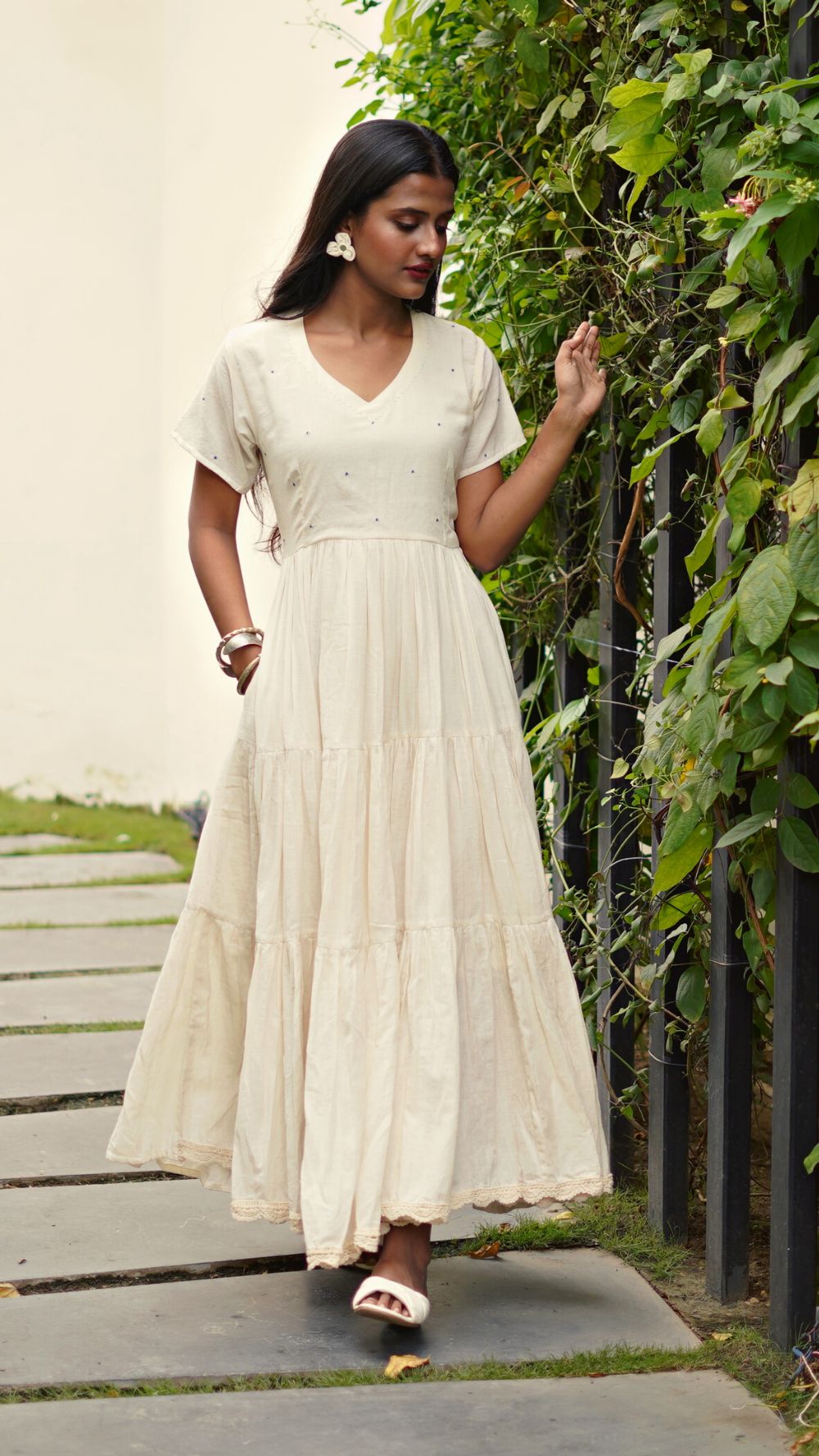 Long Frock Maxi Dress Long Frocks Dress Designs Online Cotton Long Dresses Summer Wear Schiffli Cotton White Designer Maxi Dress Long Frock Maxi Dress Long Frocks Dress Designs Online Cotton Long Dresses Summer Wear Schiffli Cotton White Designer Maxi Dress