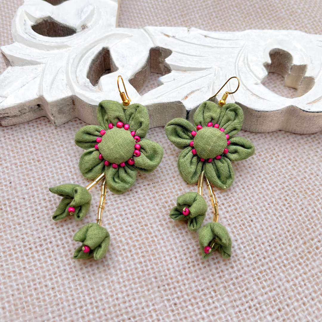 Green floral dangler