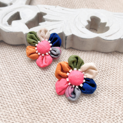 Rangeen floral ear stud