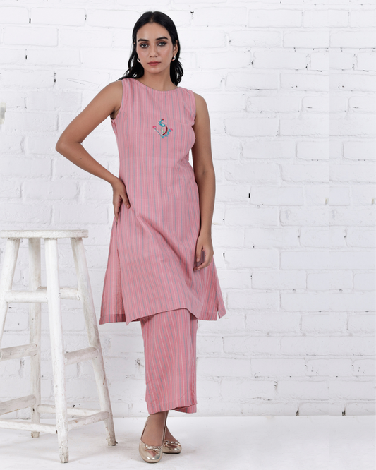 Baby pink cotton sleeveless kurta set for women online at bebaakstudio.com