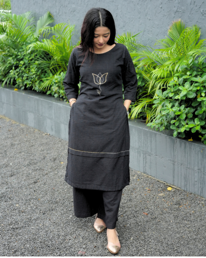 Surmayee Lotus Black Handwoven Cotton Kurti set