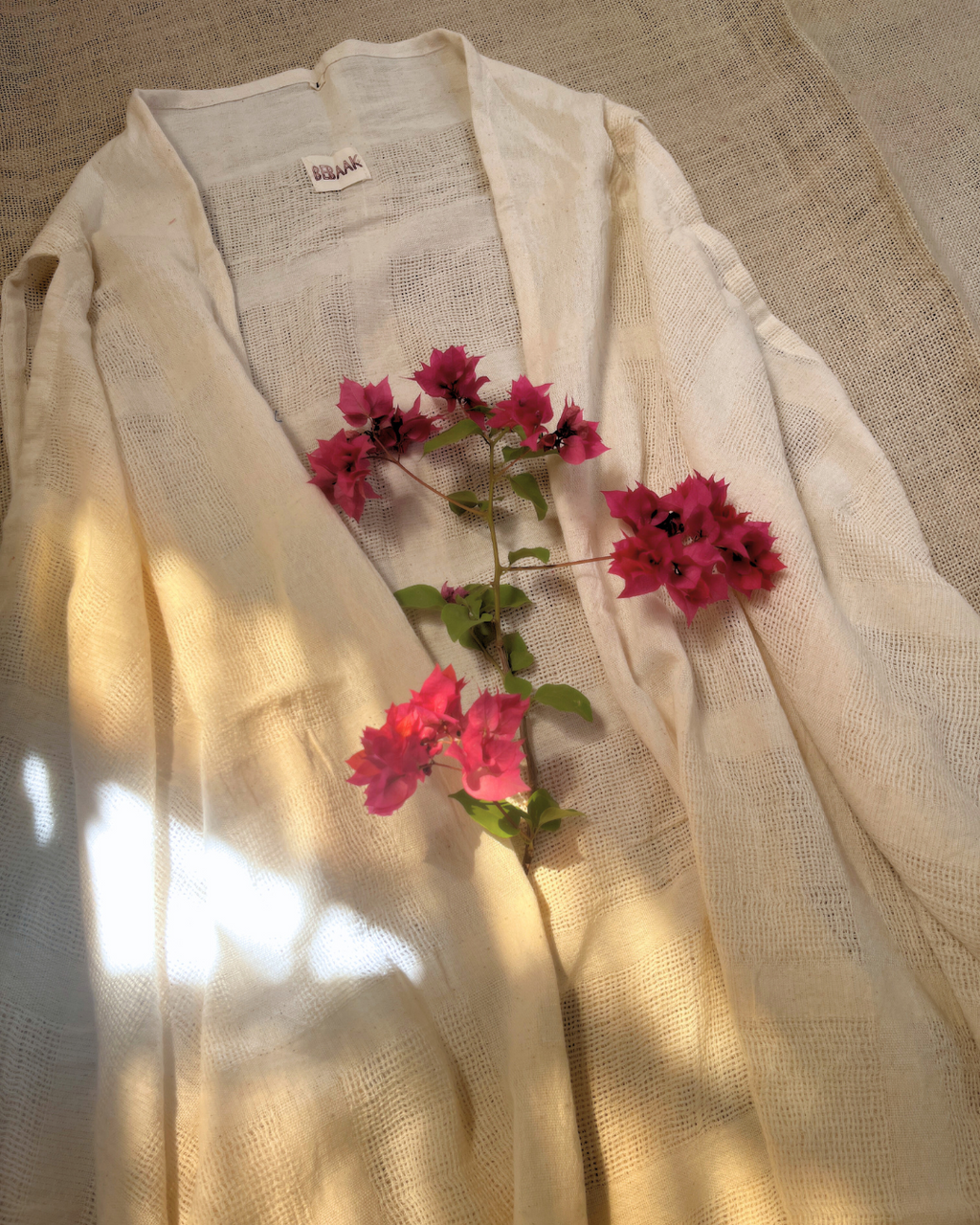 Kora Sleeveless flowy shrug