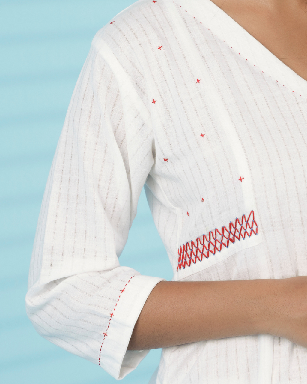 Shop white straight kurta set online at bebaakstudio.com