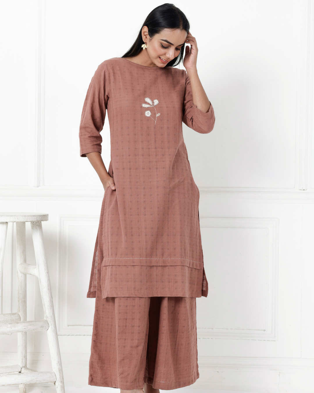 Brown cotton kurta set online at bebaakstudio.com