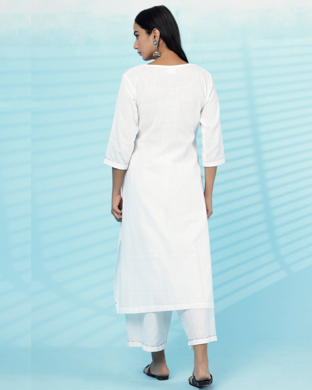 Shop white straight kurta set online at bebaakstudio.com