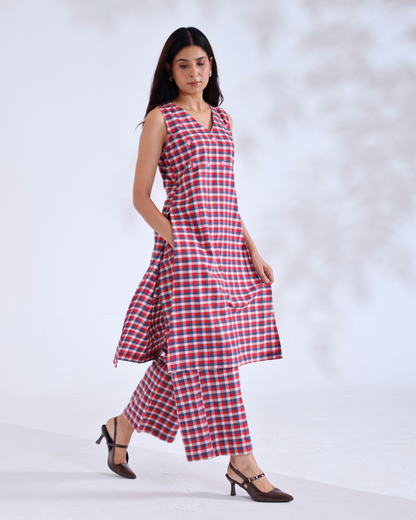 Raina Red Gingham Sleeveless Handwoven Cotton Kurta Set