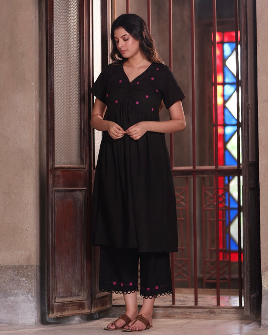 Surmayee tunic set