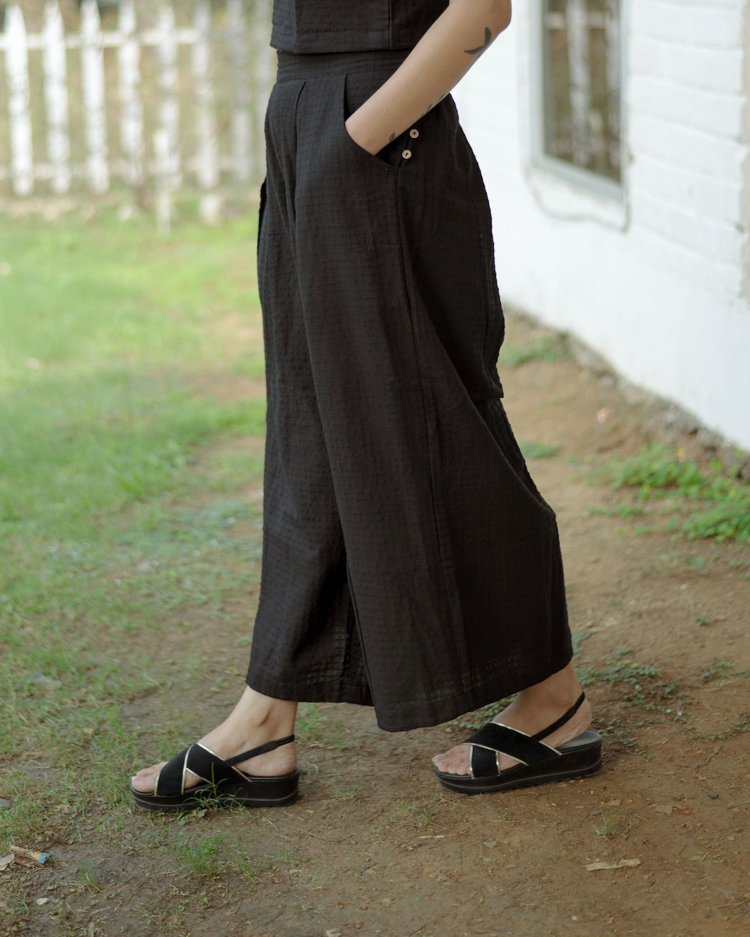 Palazzo: Shop Black wide leg cotton palazzo online at bebaakstudio.com