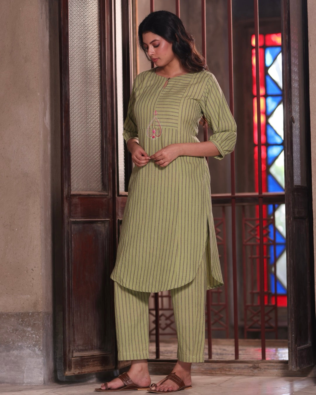 Dhani Handwoven Tunic Set