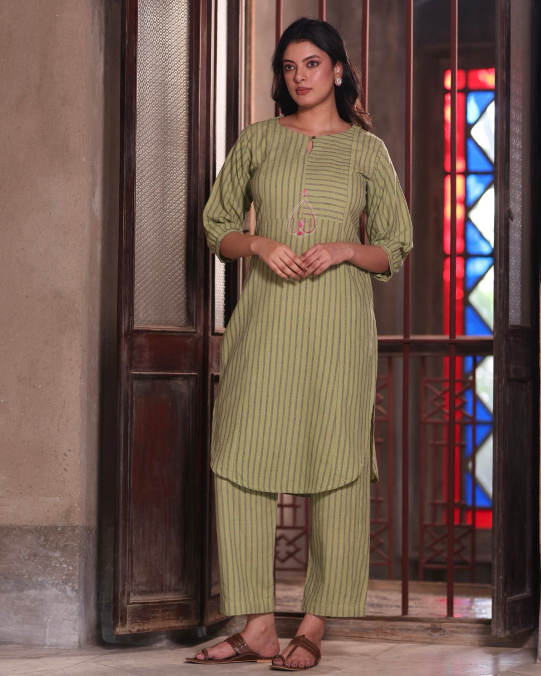 Dhani Handwoven Tunic Set