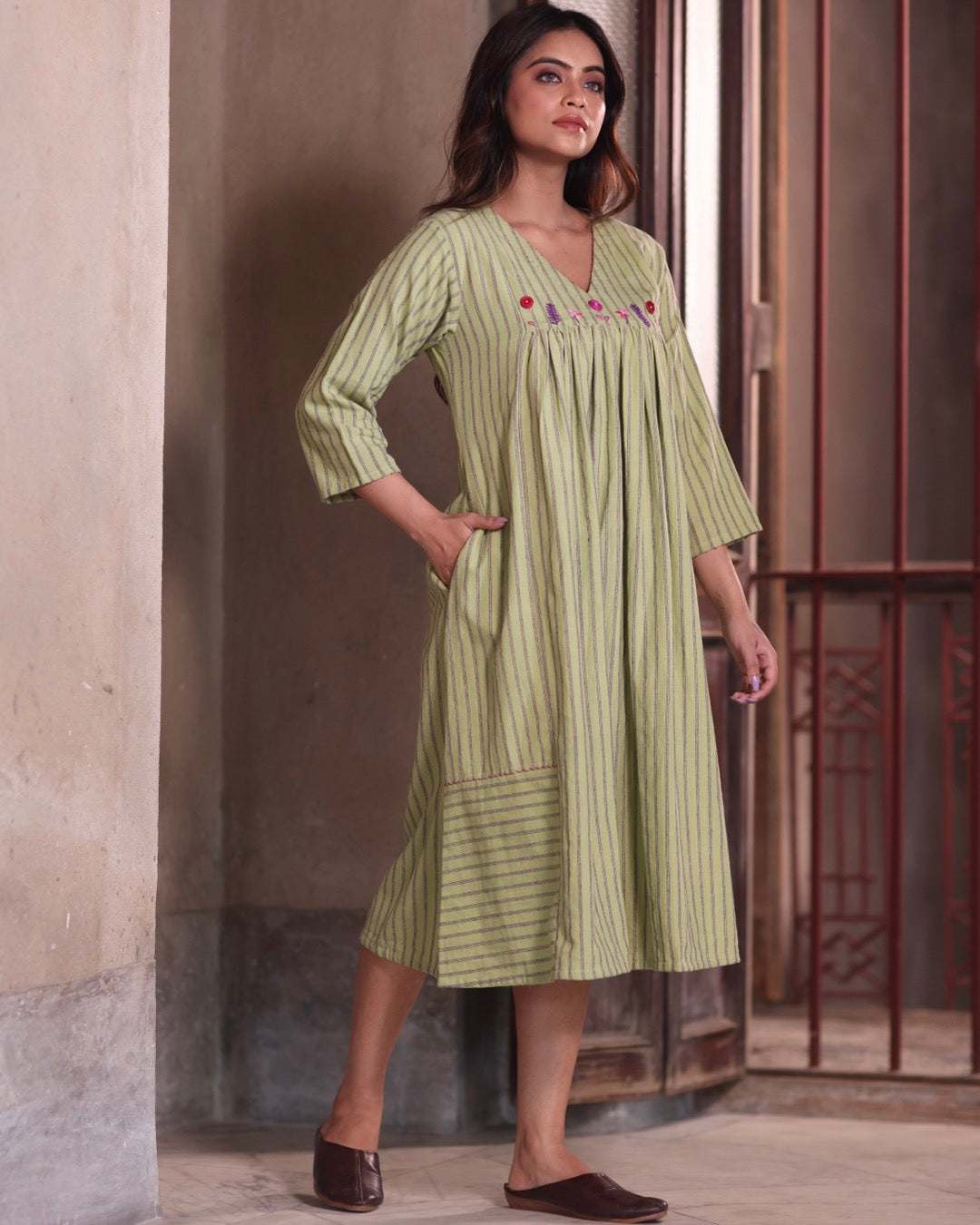 Dhani Handwoven flow Dress