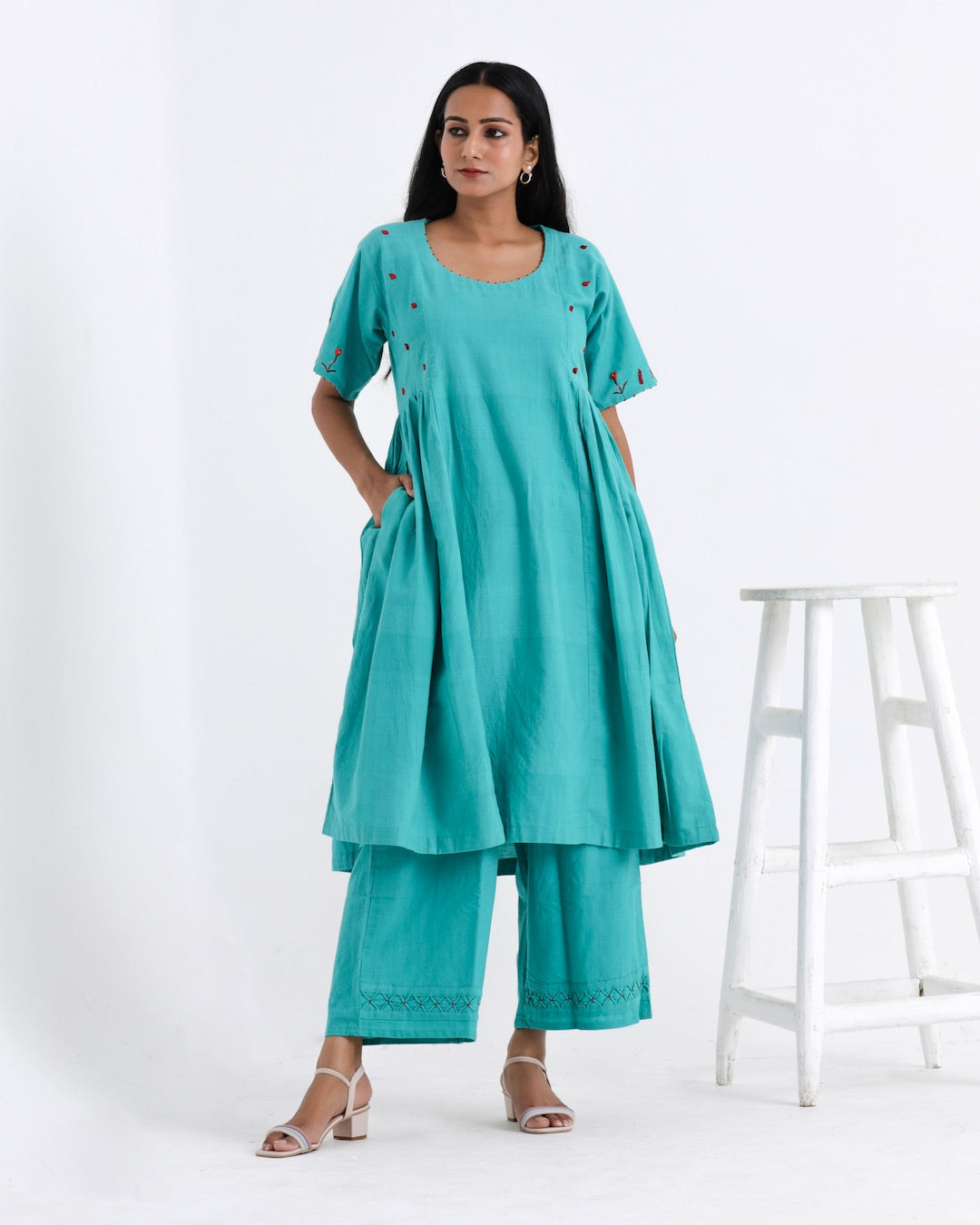 Shop Green cotton gathered casual tunic set online at bebaakstudio.com