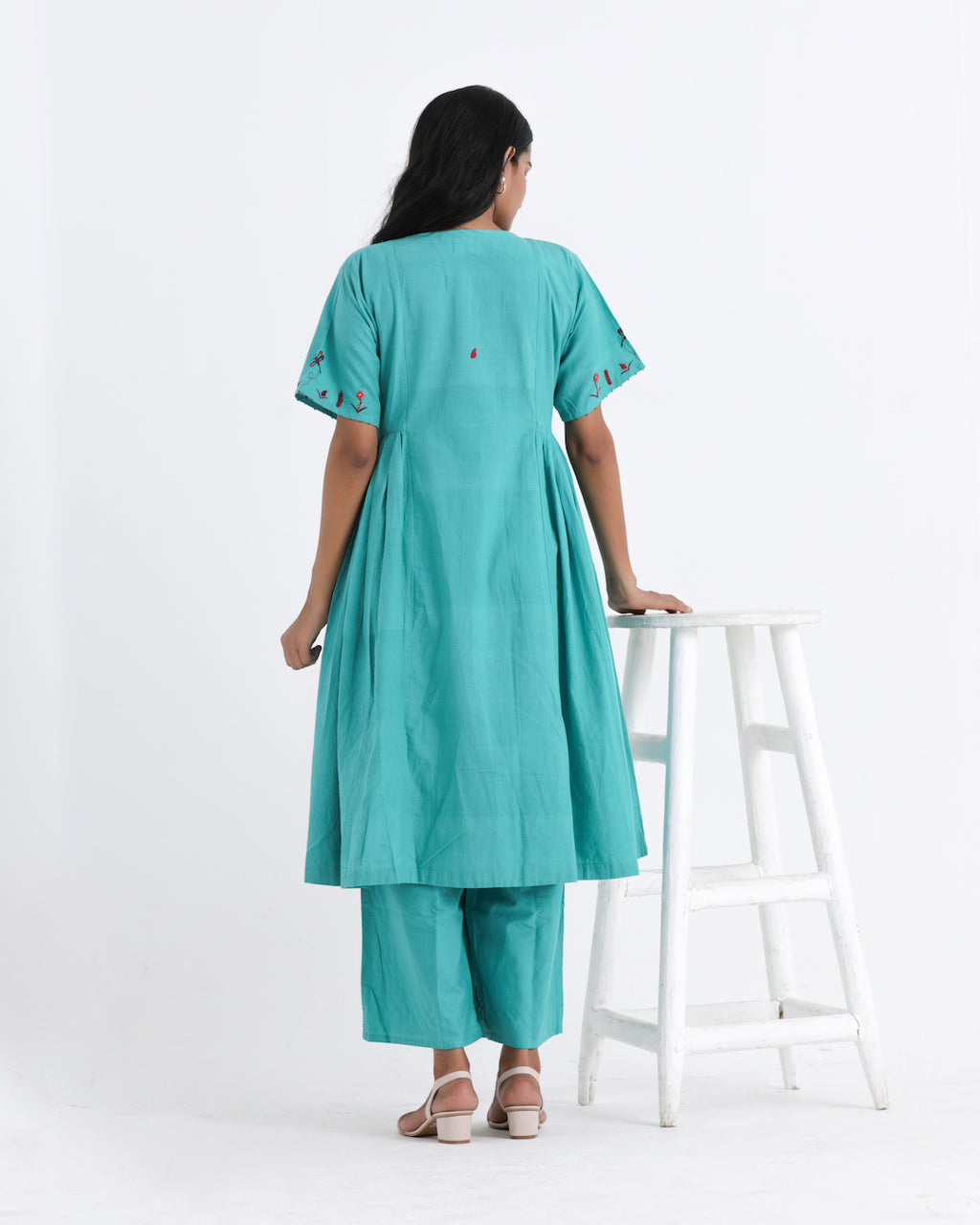 Shop Green cotton gathered casual tunic set online at bebaakstudio.com