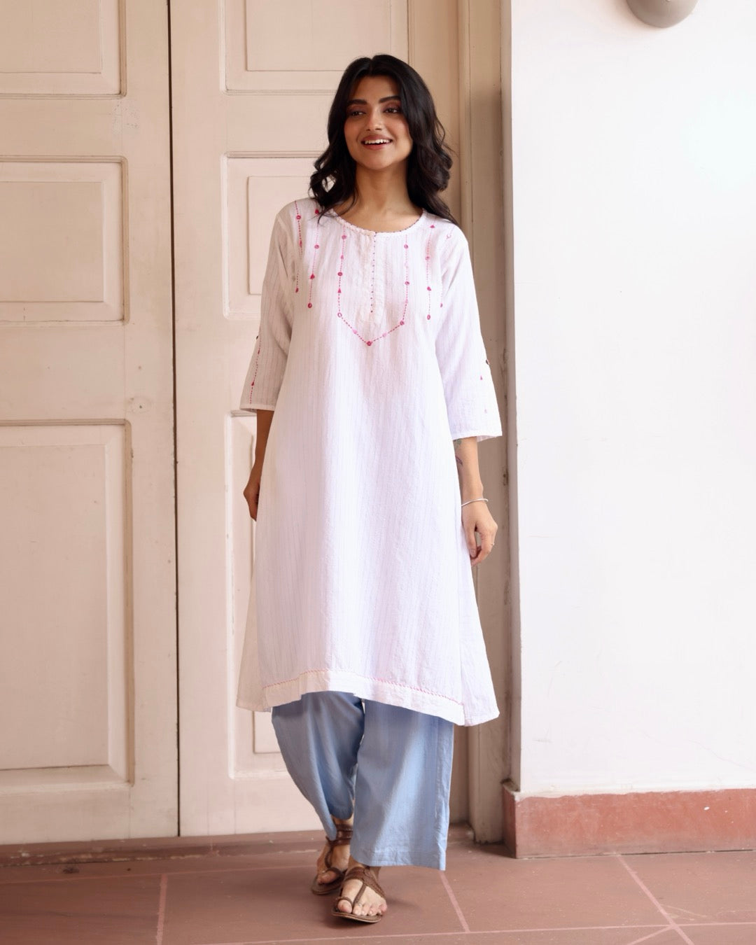 Avni White Handwoven Cotton Tunic Set