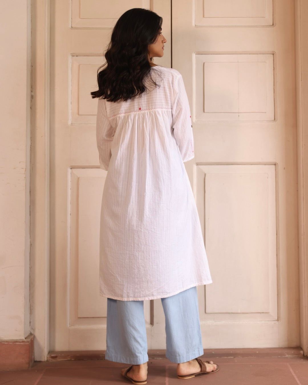 Avni White Handwoven Cotton Tunic Set