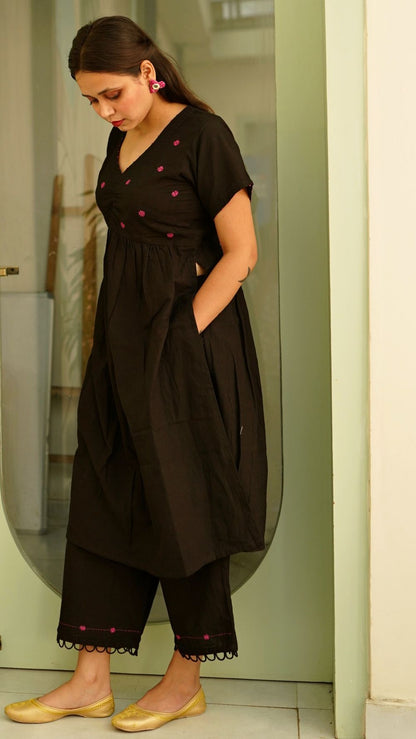 Shop Black handwoven cotton tunic set online at bebaakstudio.com