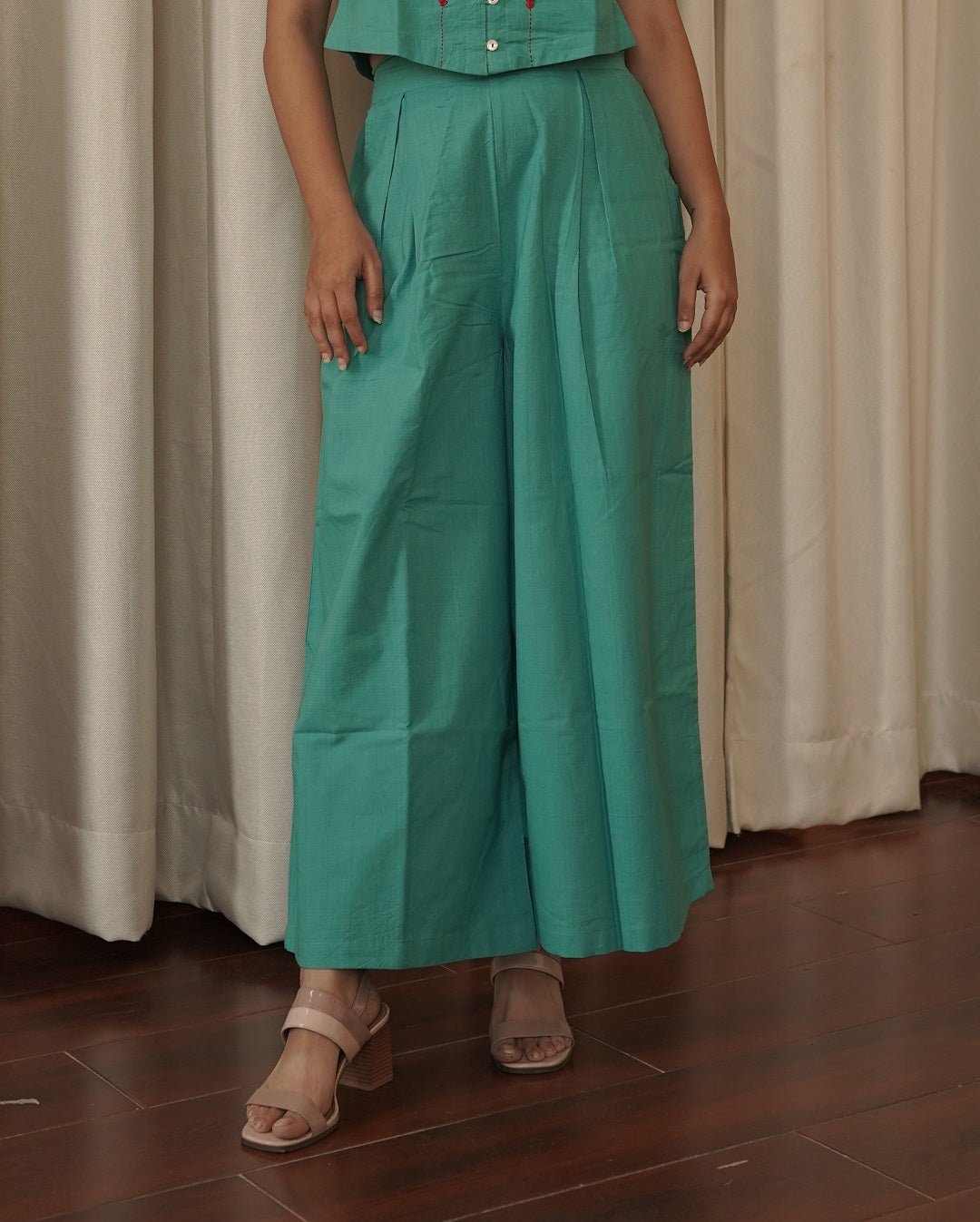 Green box pleat palazzo