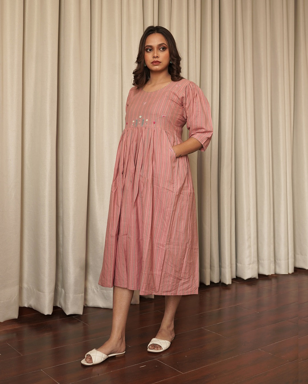 Shakha gathered dress