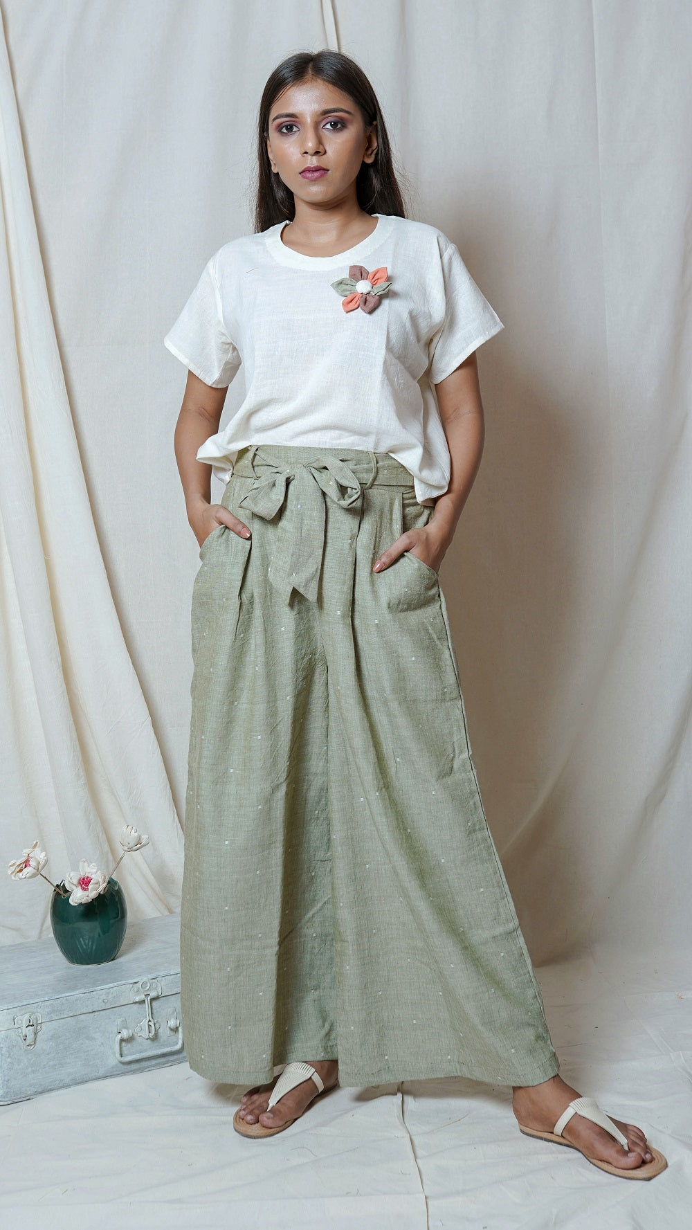 Shop Olive tee color block set online at bebaakstudio.com