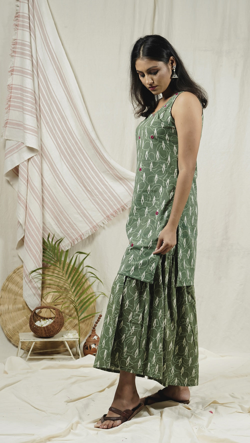 Shop sharara set:  Green sharara and kurta set online at bebaakstudio.com