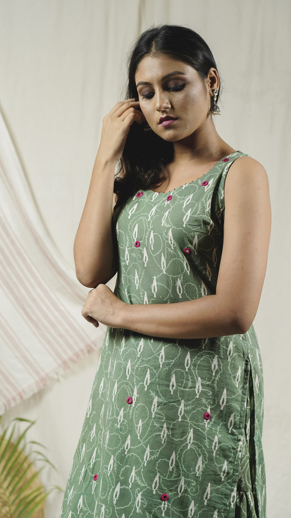 Shop sharara set:  Green sharara and kurta set online at bebaakstudio.com