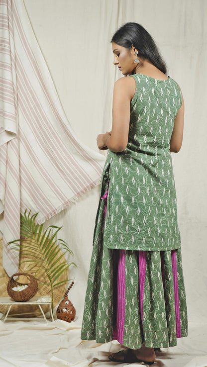 Shop skirt set: Flared skirt and kurta set online at bebaakstudio.com