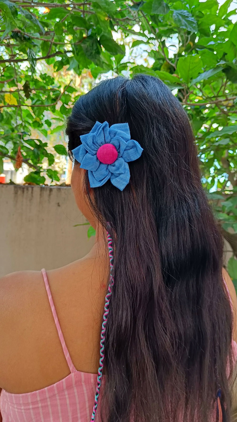 Blue floral textile hairclip online at bebaakstudio.com