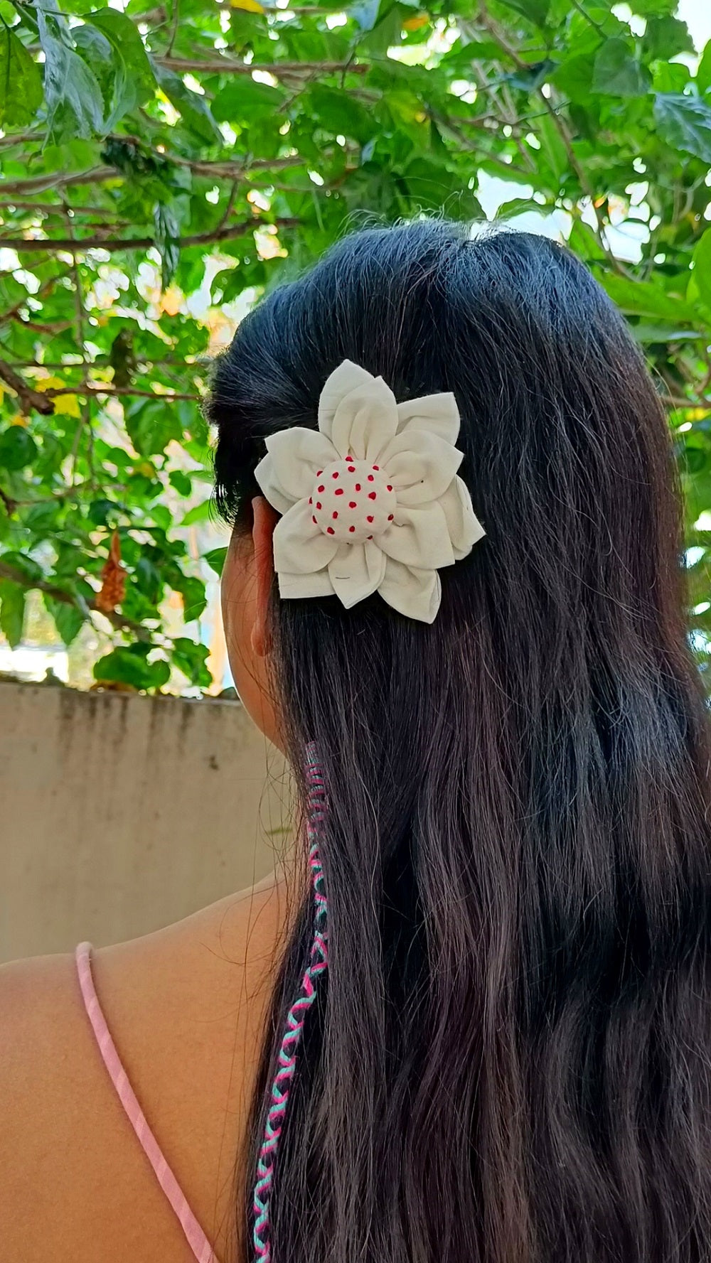 white floral textile hairclip online at bebaakstudio.com