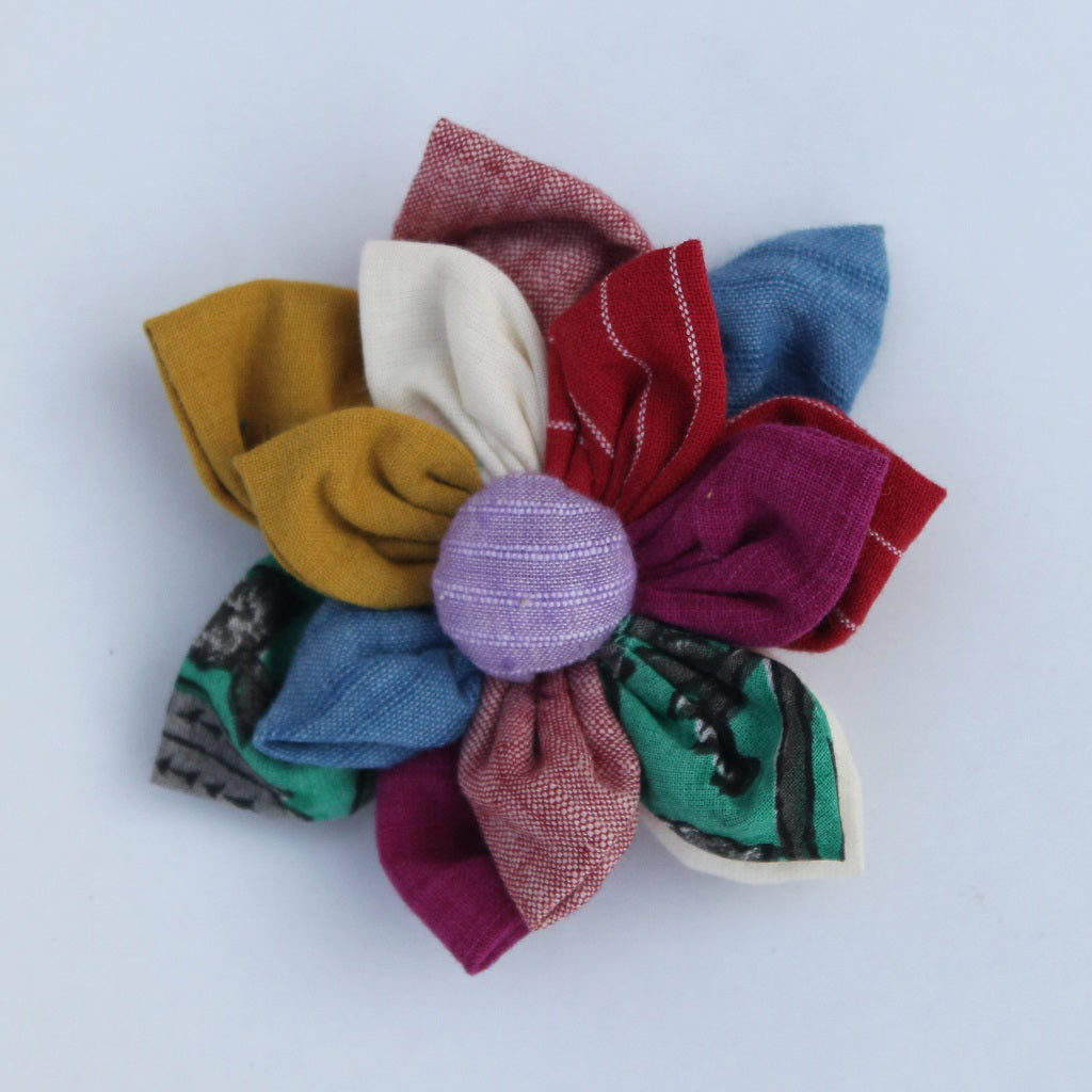  Shop Satrangi floral brooch online at bebaakstudio.com
