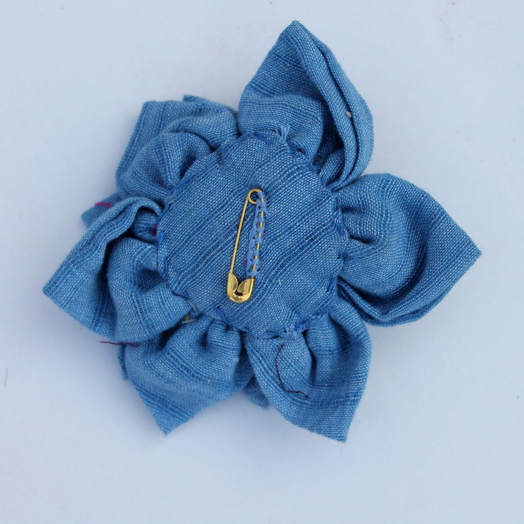 Brooch : Shop Neer floral brooch online at bebaakstudio.com