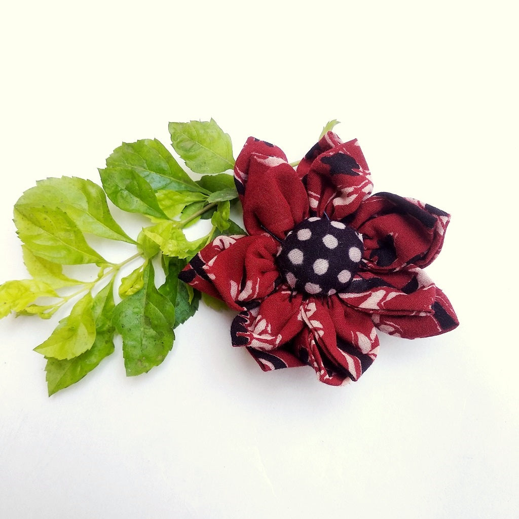 Brooch : Shop Red floral block print brooch online at bebaakstudio.com