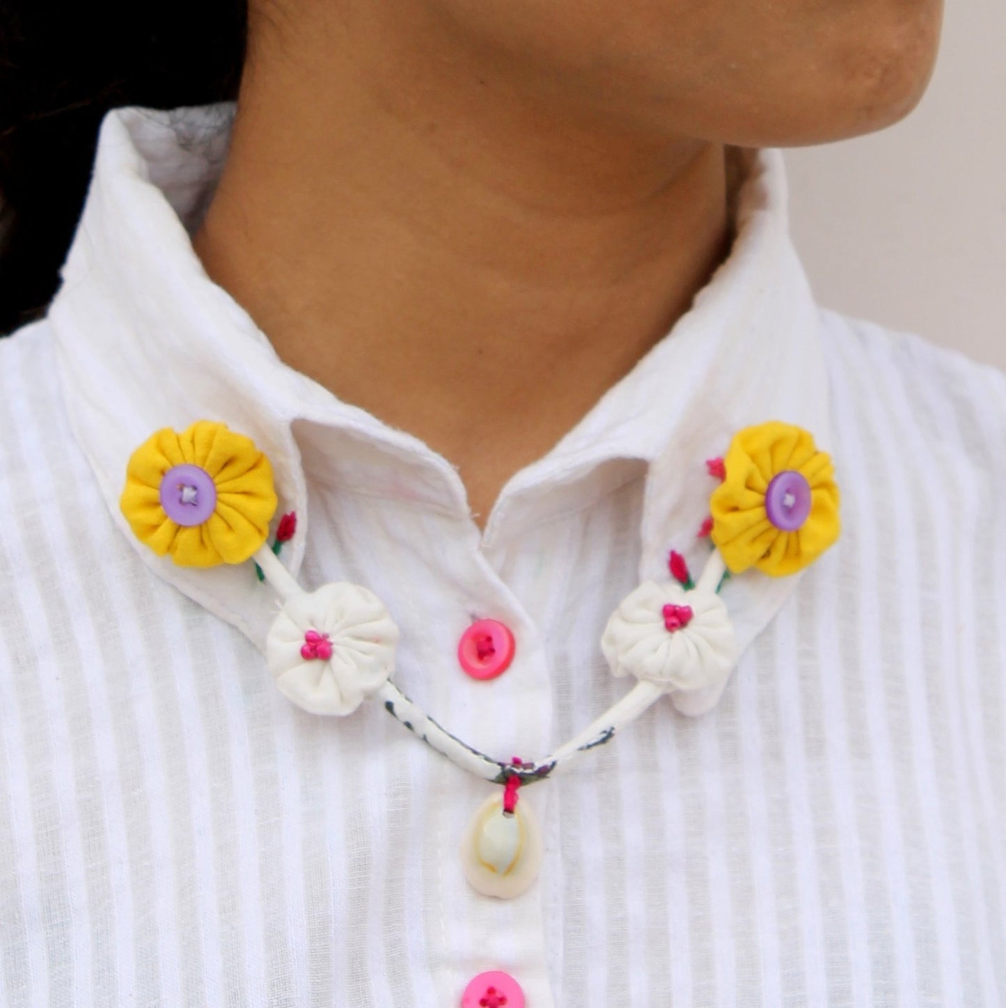 Yellow white floral collar chain