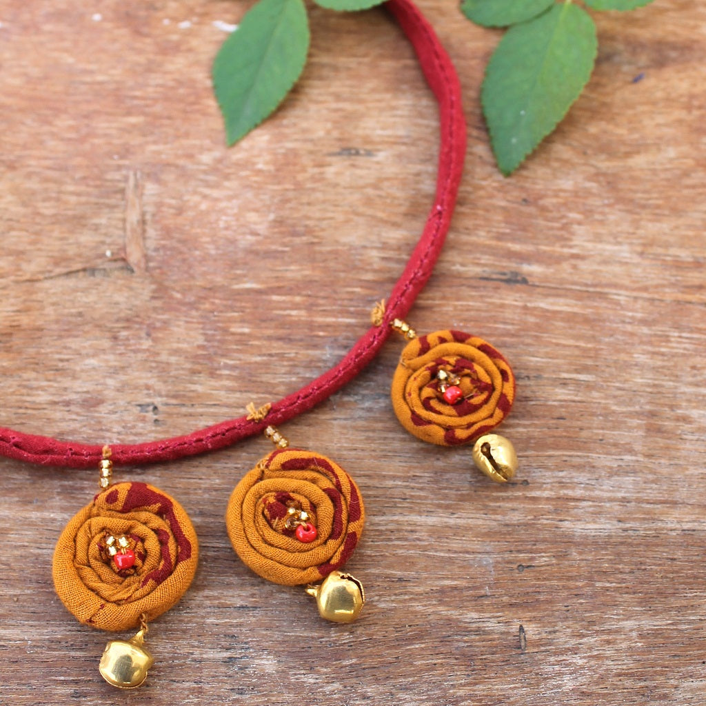 Yellow flora necklace online a bebaakstudio.com