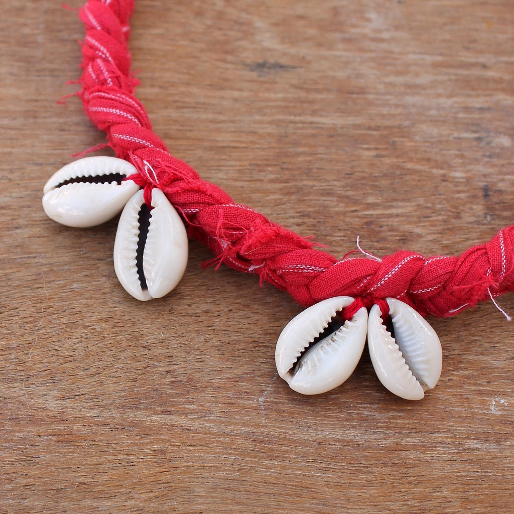 Red shell necklace online at bebaakstudio.com