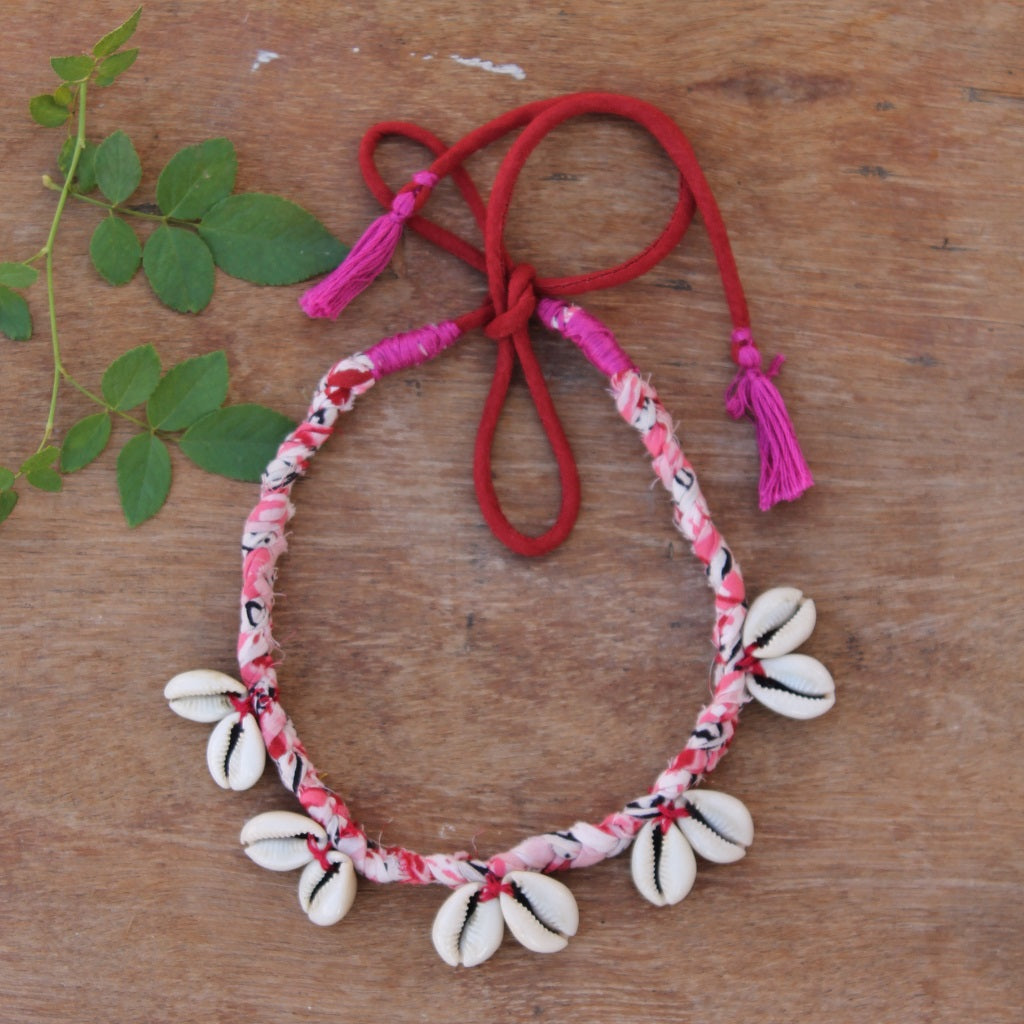 Shop pink shell necklace online at bebaakstudio.com