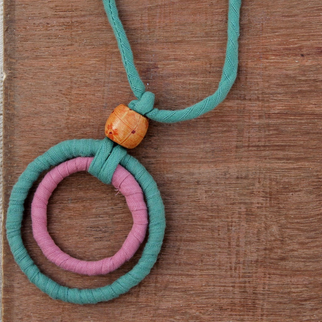 Green hoop pendant necklace