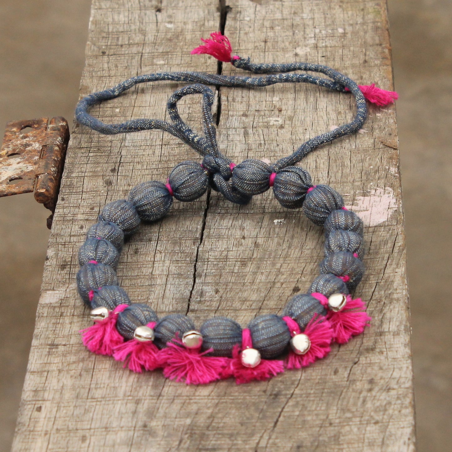Jhanjher grey pink tassel necklace