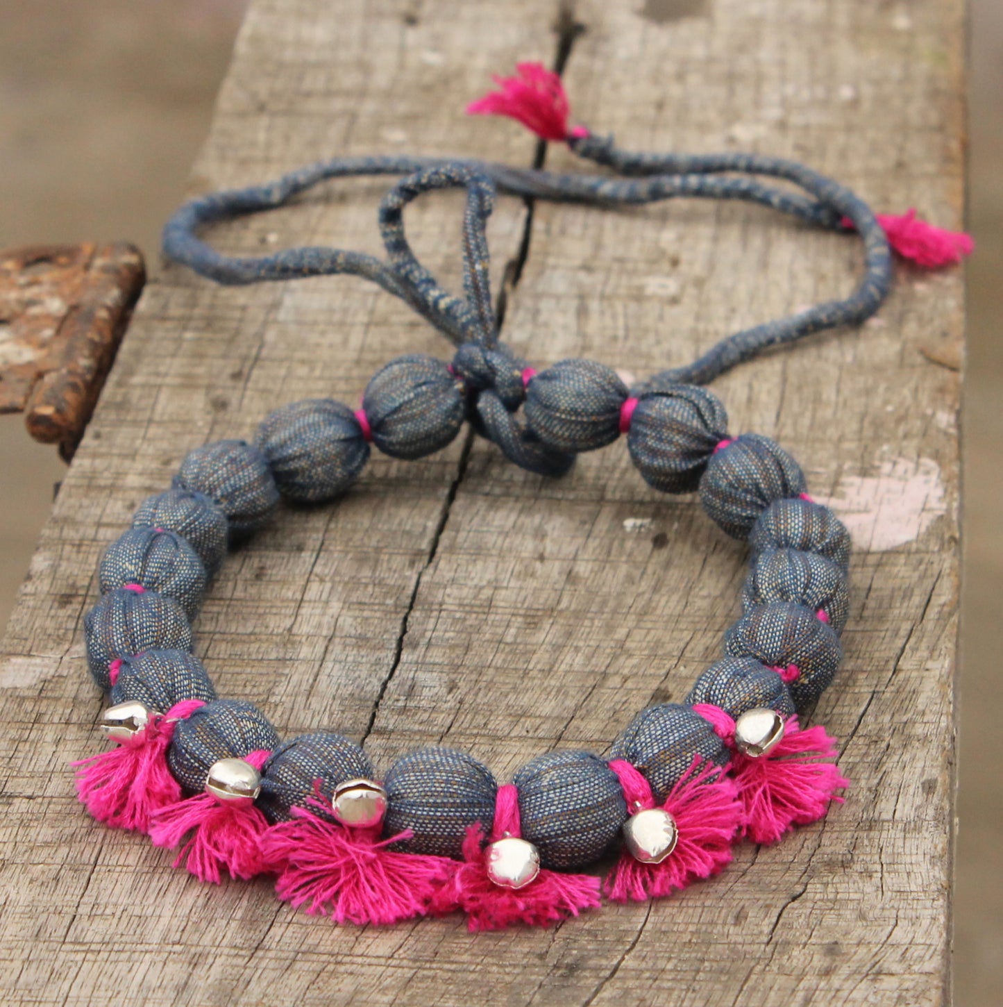 Jhanjher grey pink tassel necklace